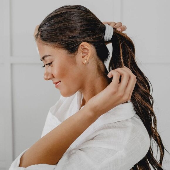 NIB Gimme Beauty “Thic Fit” Hair Ties - Choco - Picture 2 of 6